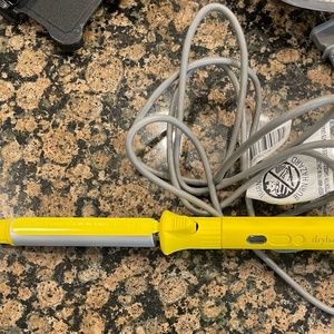 DRYBAR 3-Day Bender Rotating Curling Iron 1"